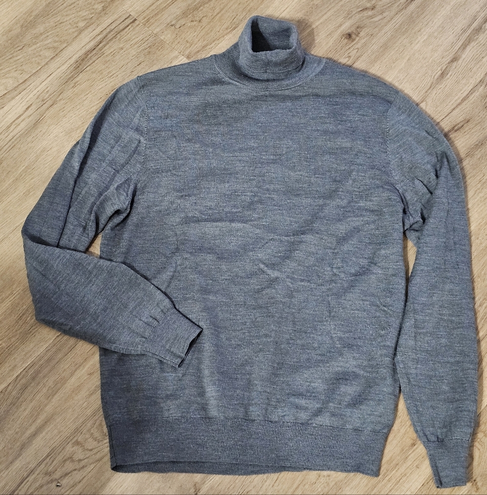 Suitsupply Merino Wool Sweater